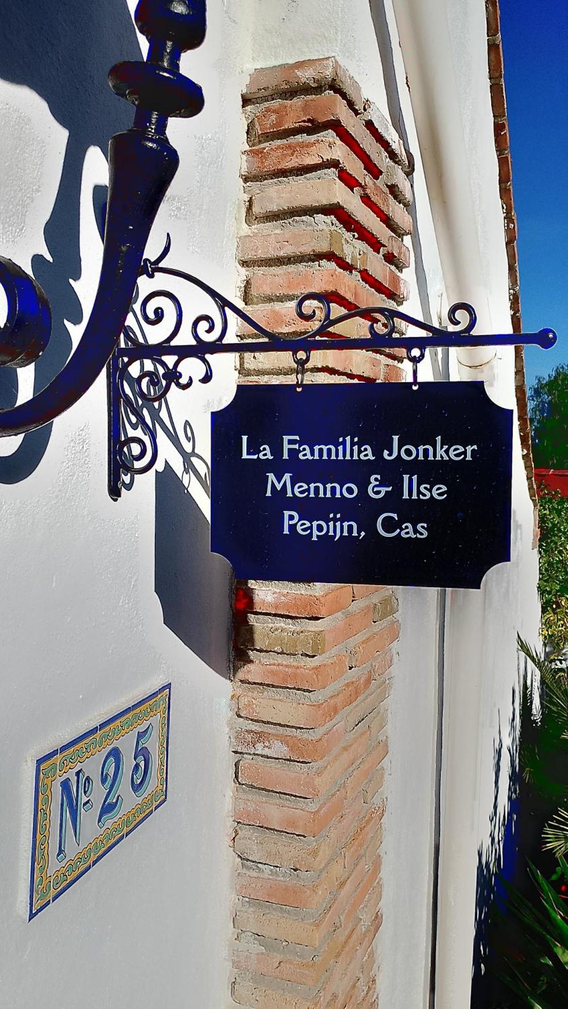 Casita Naranja Villa อะโลรา ภายนอก รูปภาพ